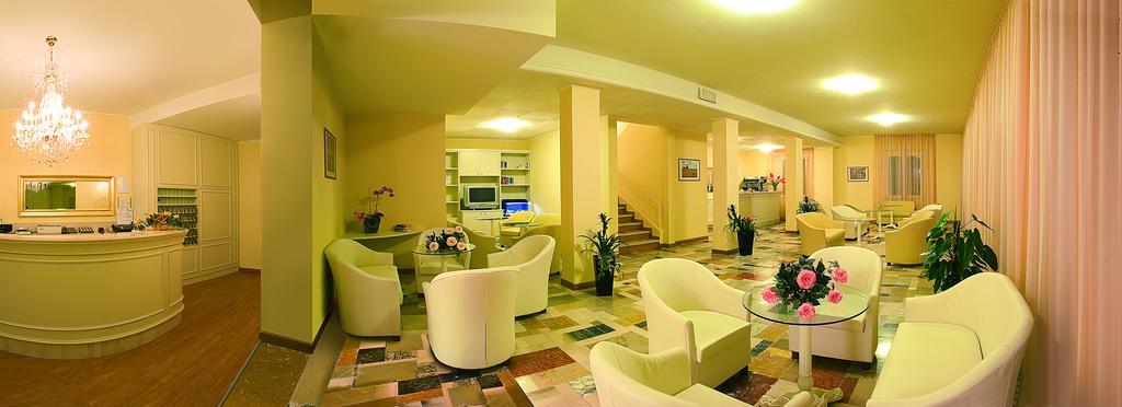 Hotel Plaza Gabicce Mare Eksteriør billede